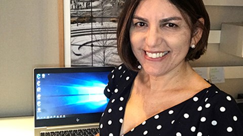 Deborah Soares, Diretora da Unidade de Negócios Oncologia