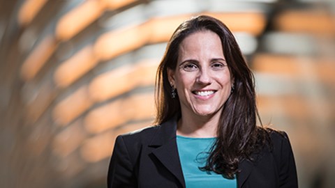 Gabriela Simões, Diretora de Comunicação Corporativa