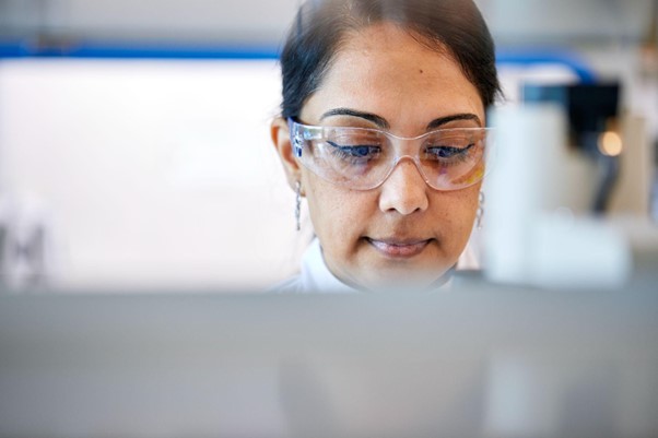 colaboradora da GSK formulário de contato profissionais da saúde.